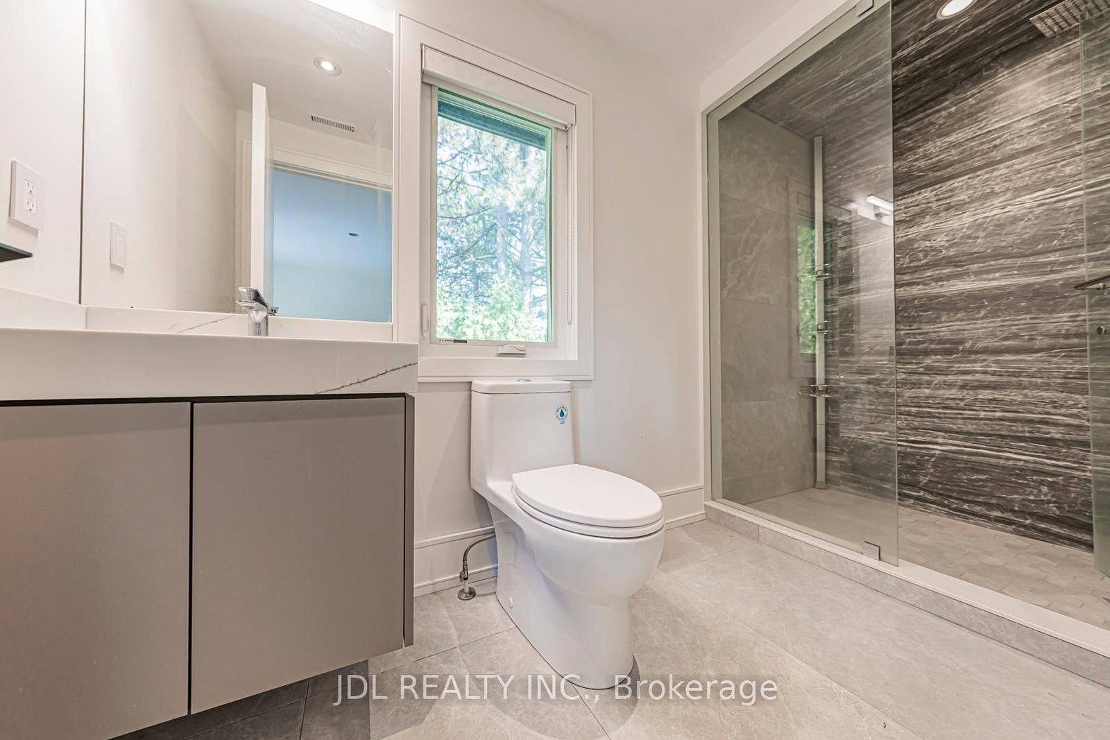 19 Fifeshire Road • Toronto, ON photo 30