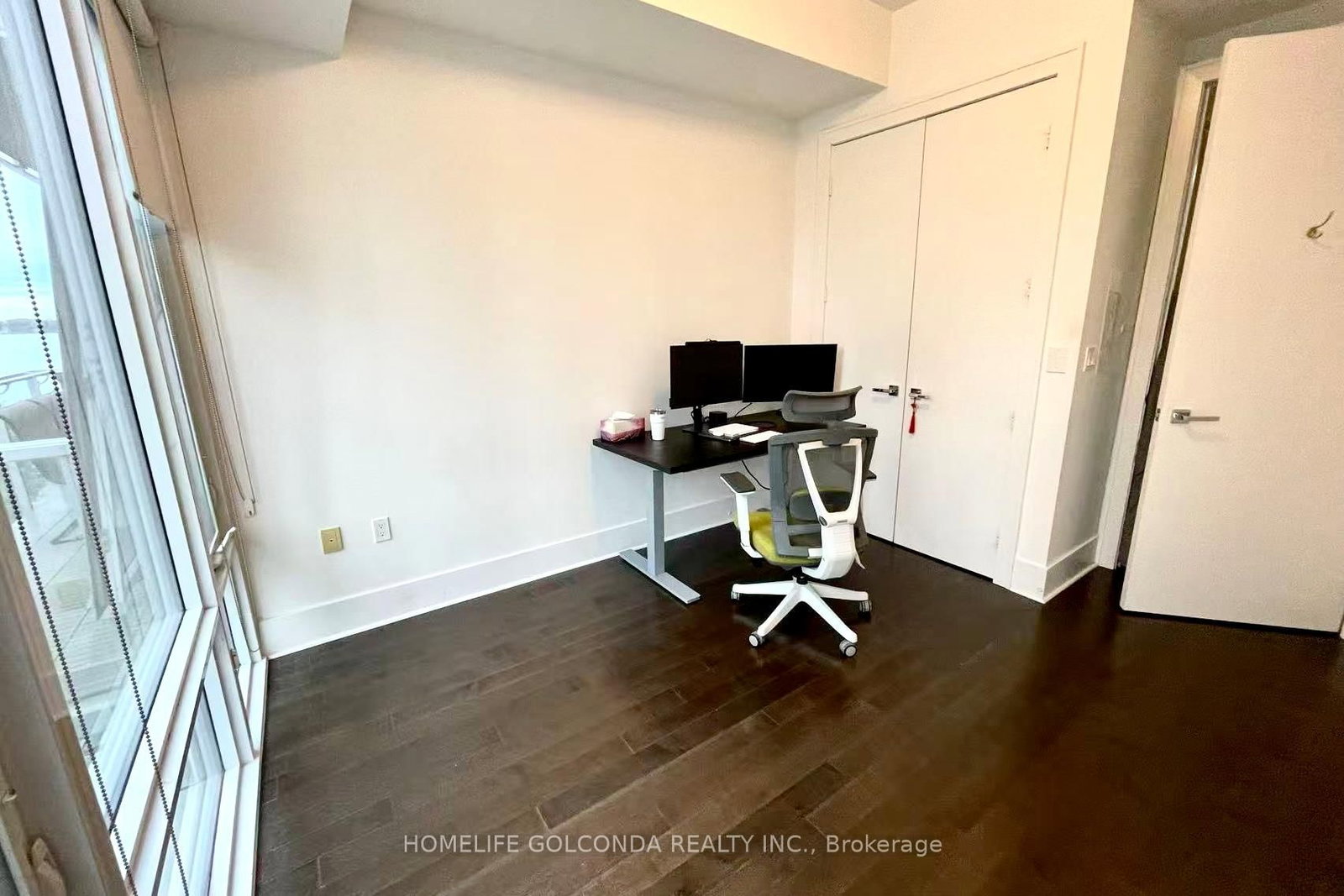29 Queens Quay E, Unit 624 - Photo 16