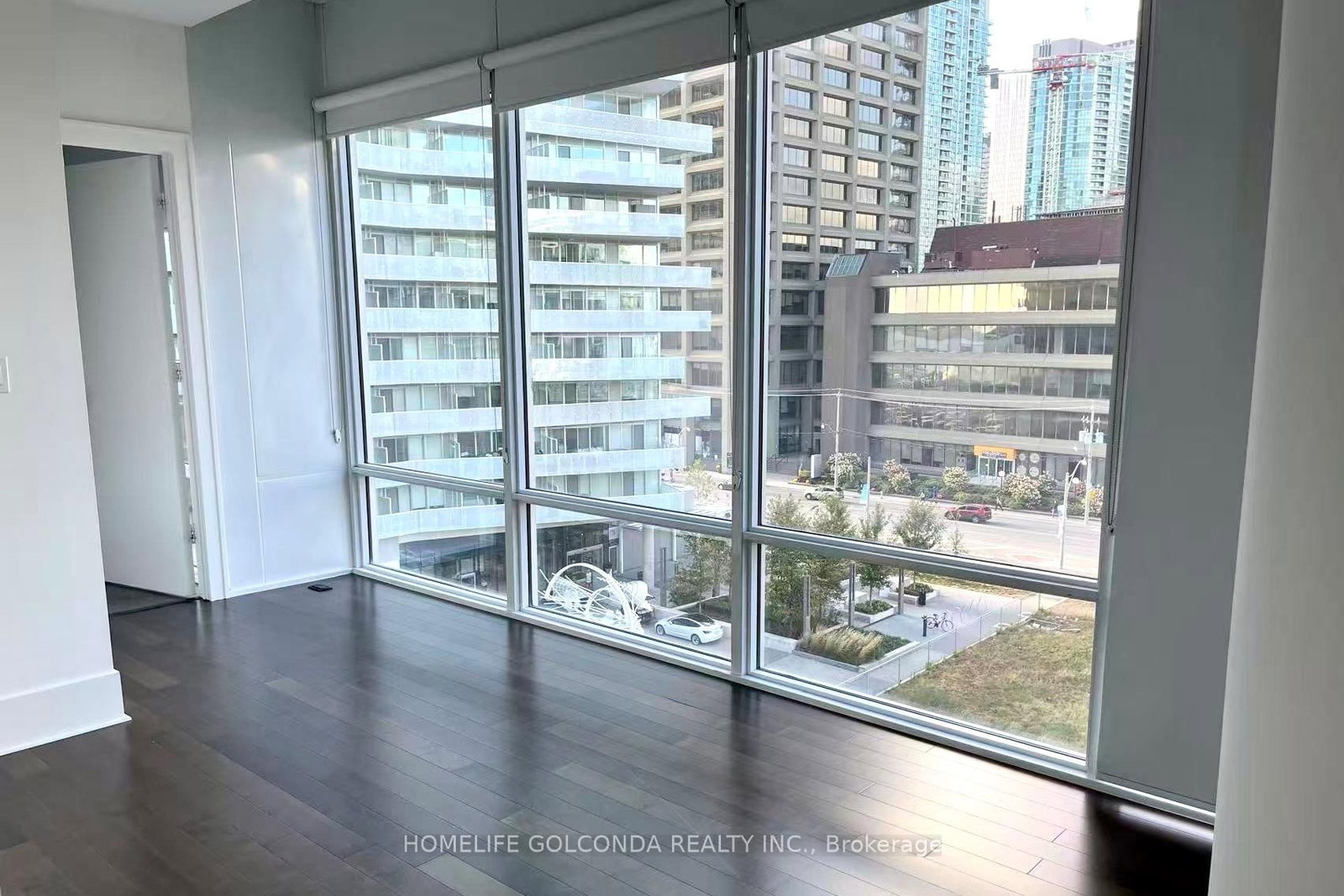 29 Queens Quay E, Unit 624 - Photo 9