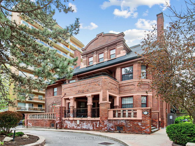 102 - 212 St. George Street
