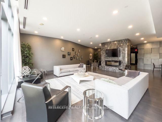 5162 Yonge Street, Unit 1811 - Photo 6