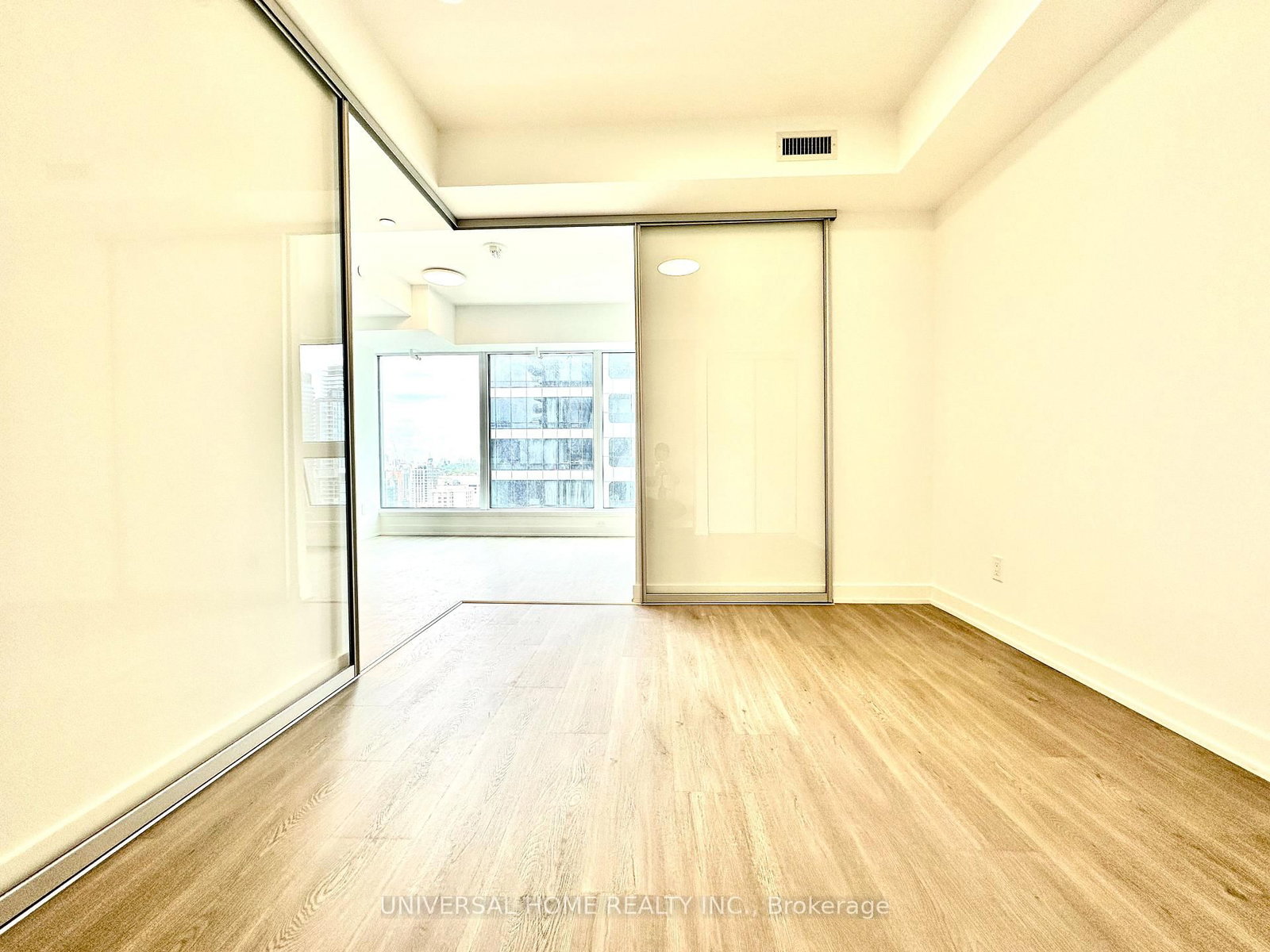 8 Wellesley Street W, Unit 4006 - Photo 15