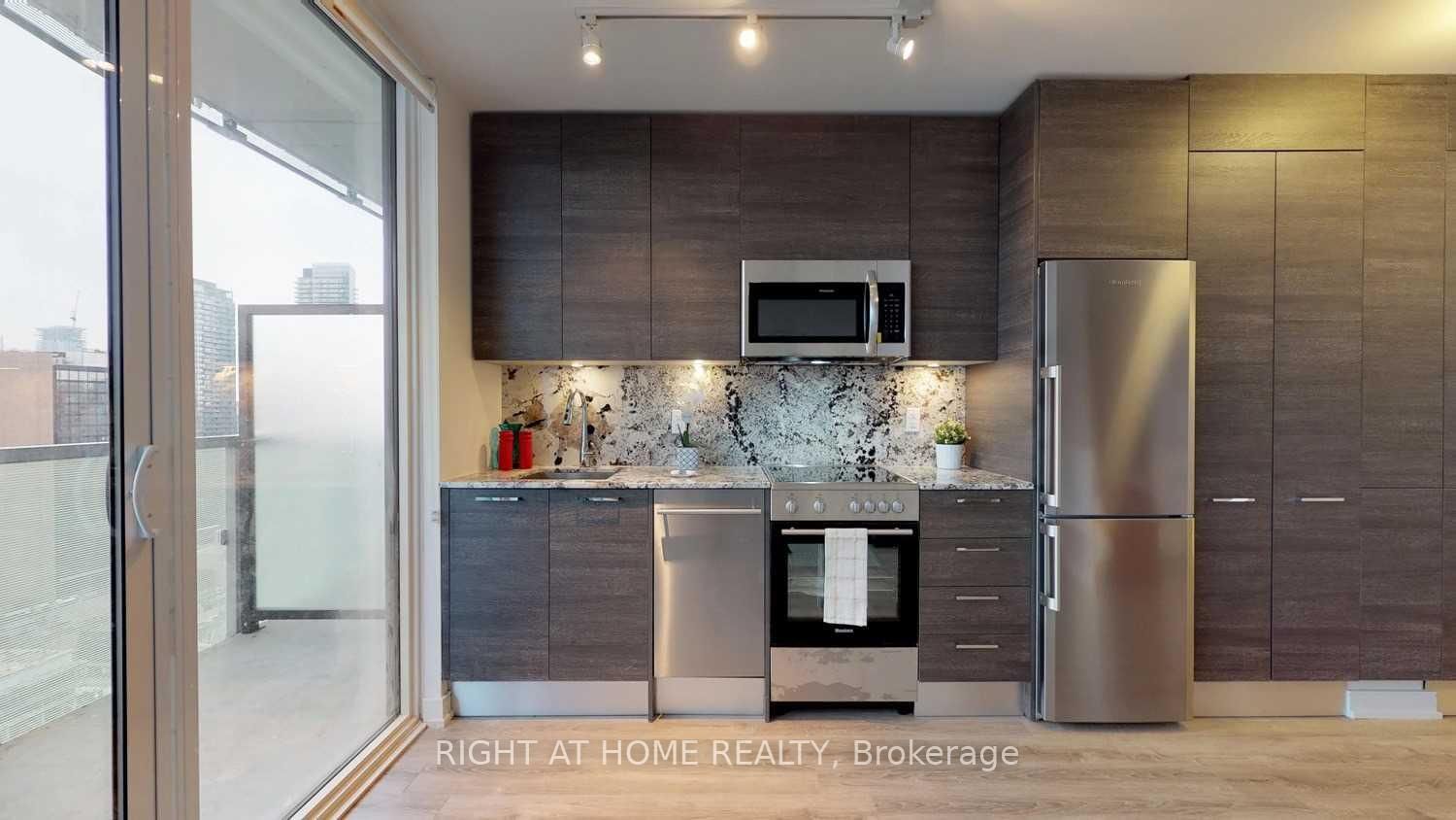 28 Wellesley Street E, Unit 2403 - Photo 6