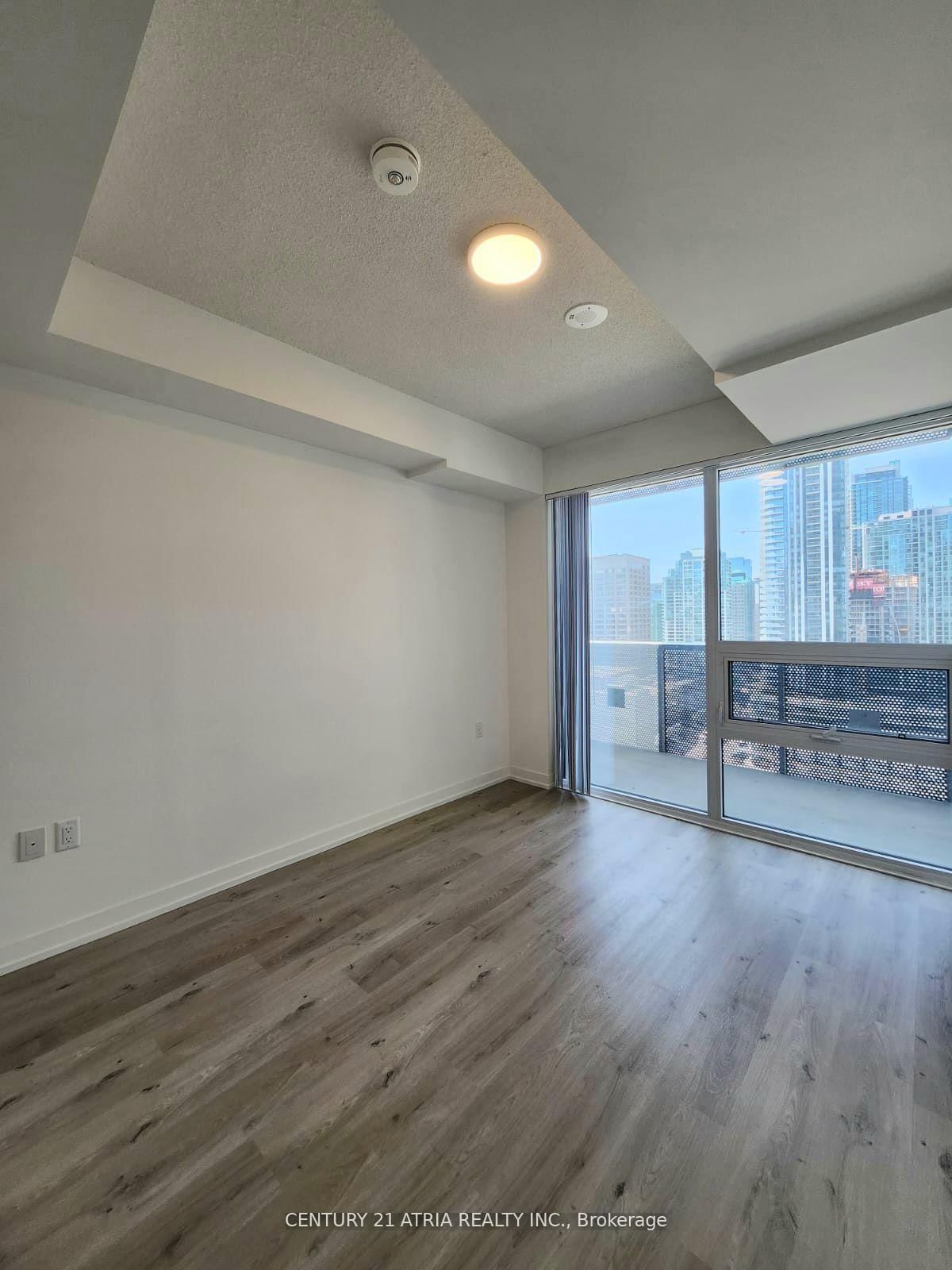 138 Downes Street, Unit 2112 - Photo 4