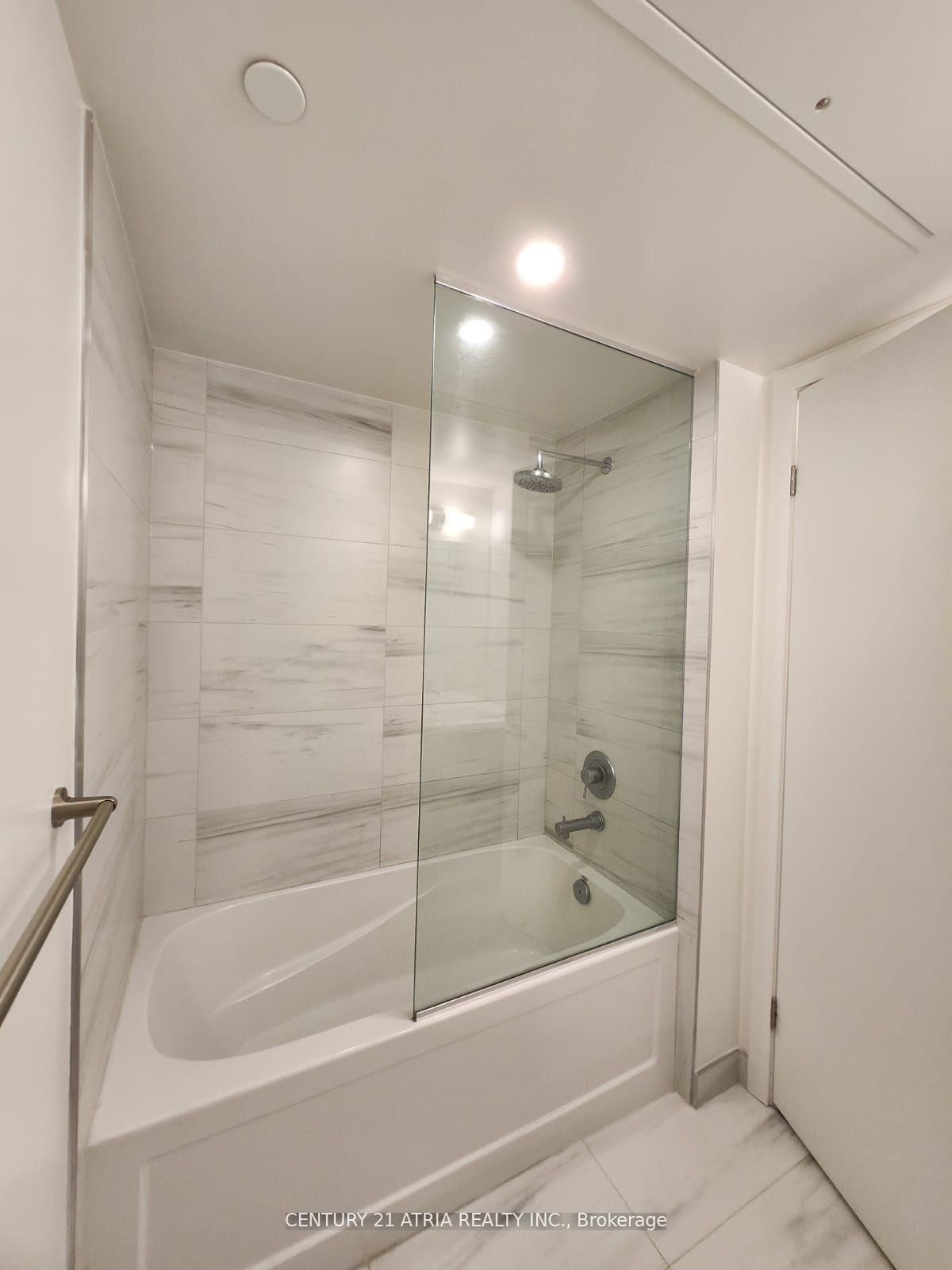 138 Downes Street, Unit 2112 - Photo 5