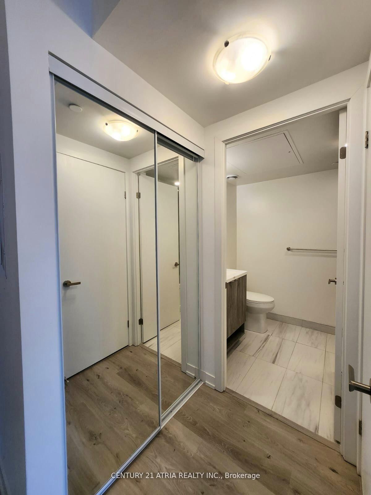 138 Downes Street, Unit 2112 - Photo 6