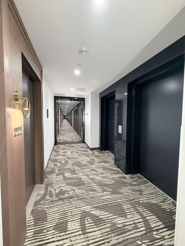 222 - 6 Greenbriar Road