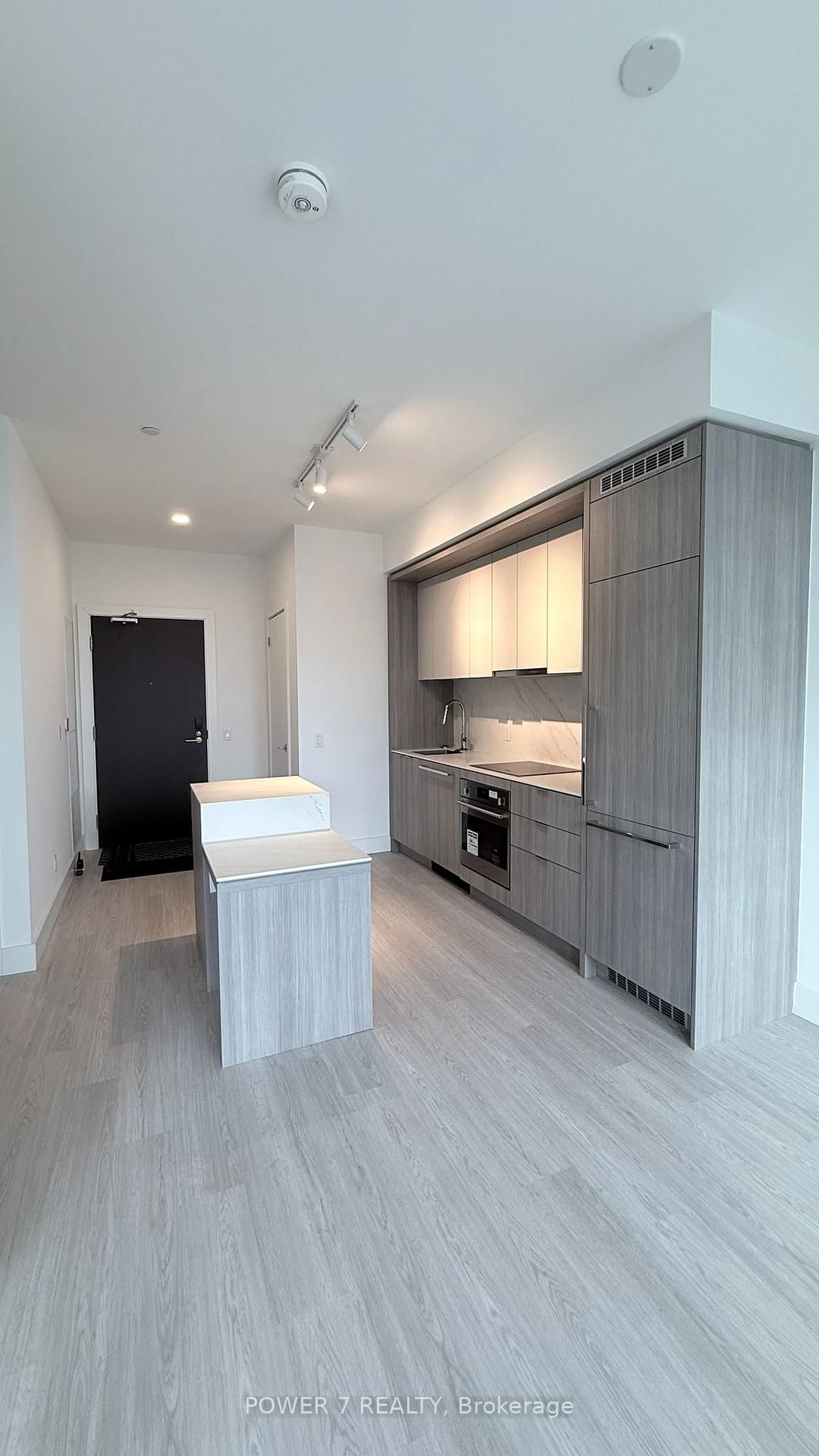 6 Greenbriar Road, Unit 222 - Photo 9