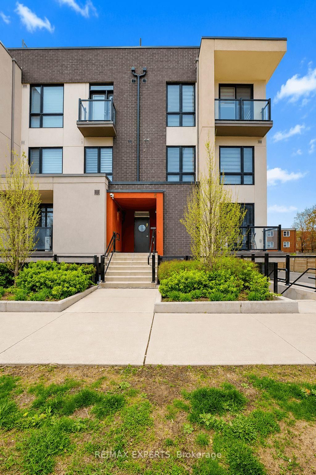 8 Marquette Avenue, Unit 7 - Photo 2