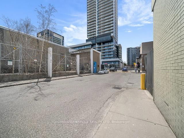 2606 - 50 O'Neill Road