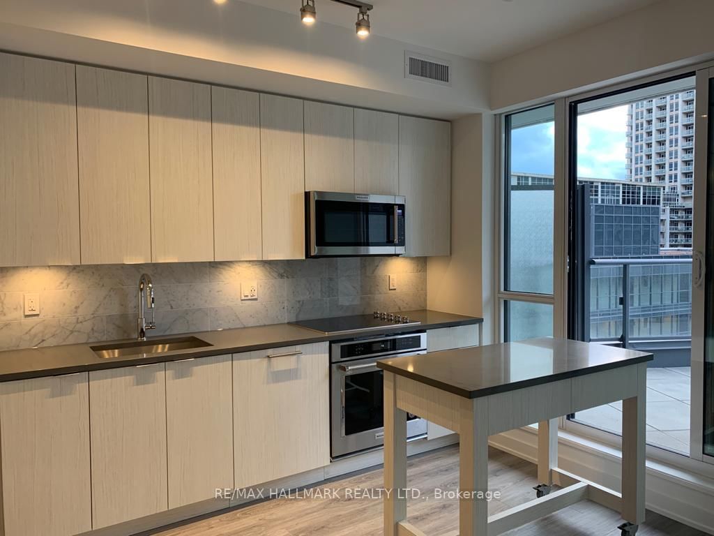 38 Iannuzzi Street, Unit 803 - Photo 7