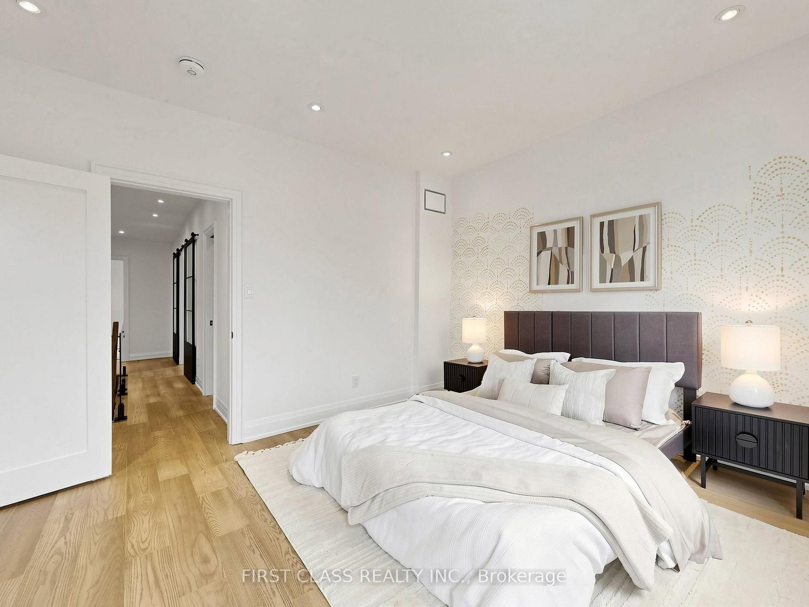 174 Manning Avenue • Toronto, ON photo 11