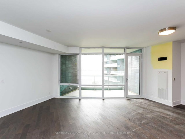 410 - 1 Edgewater Drive