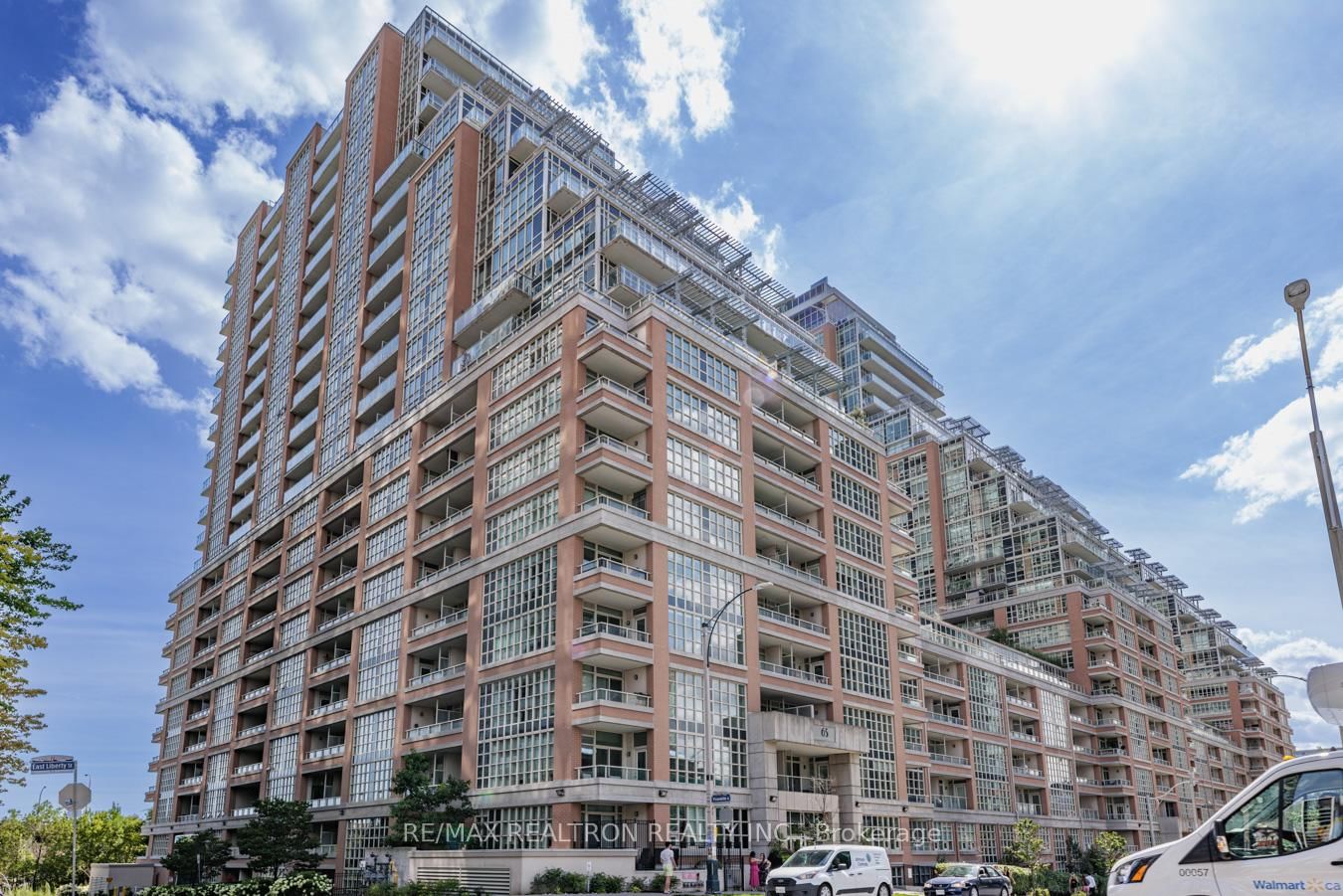 Condo for lease at 418-65 East Liberty Street, Toronto, Ontario, M6K 0A2 - Niagara - MLS: C13107684