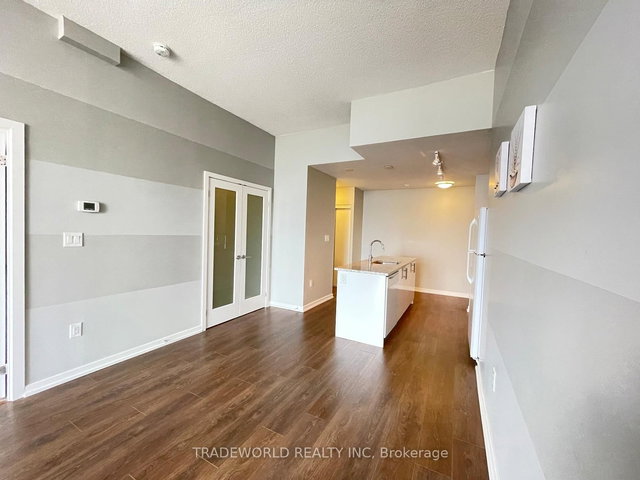 3505 - 70 Forest Manor Road