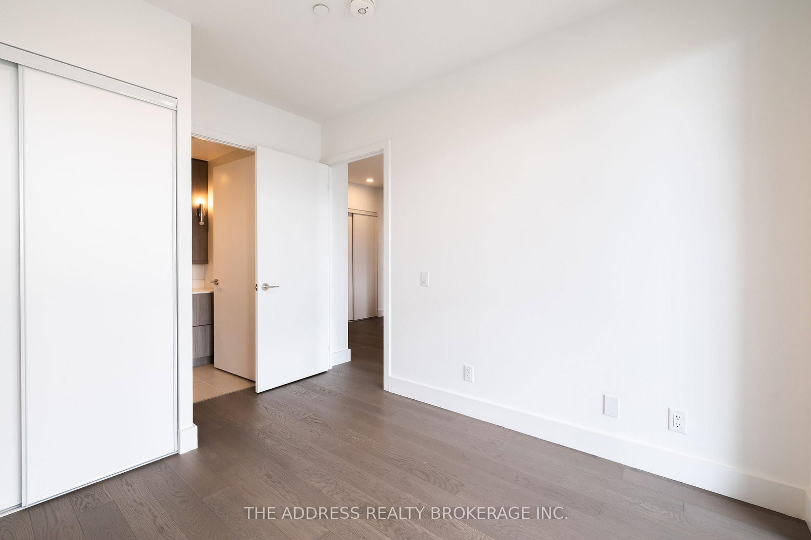 6 Greenbriar Road, Unit 1020 - Photo 18