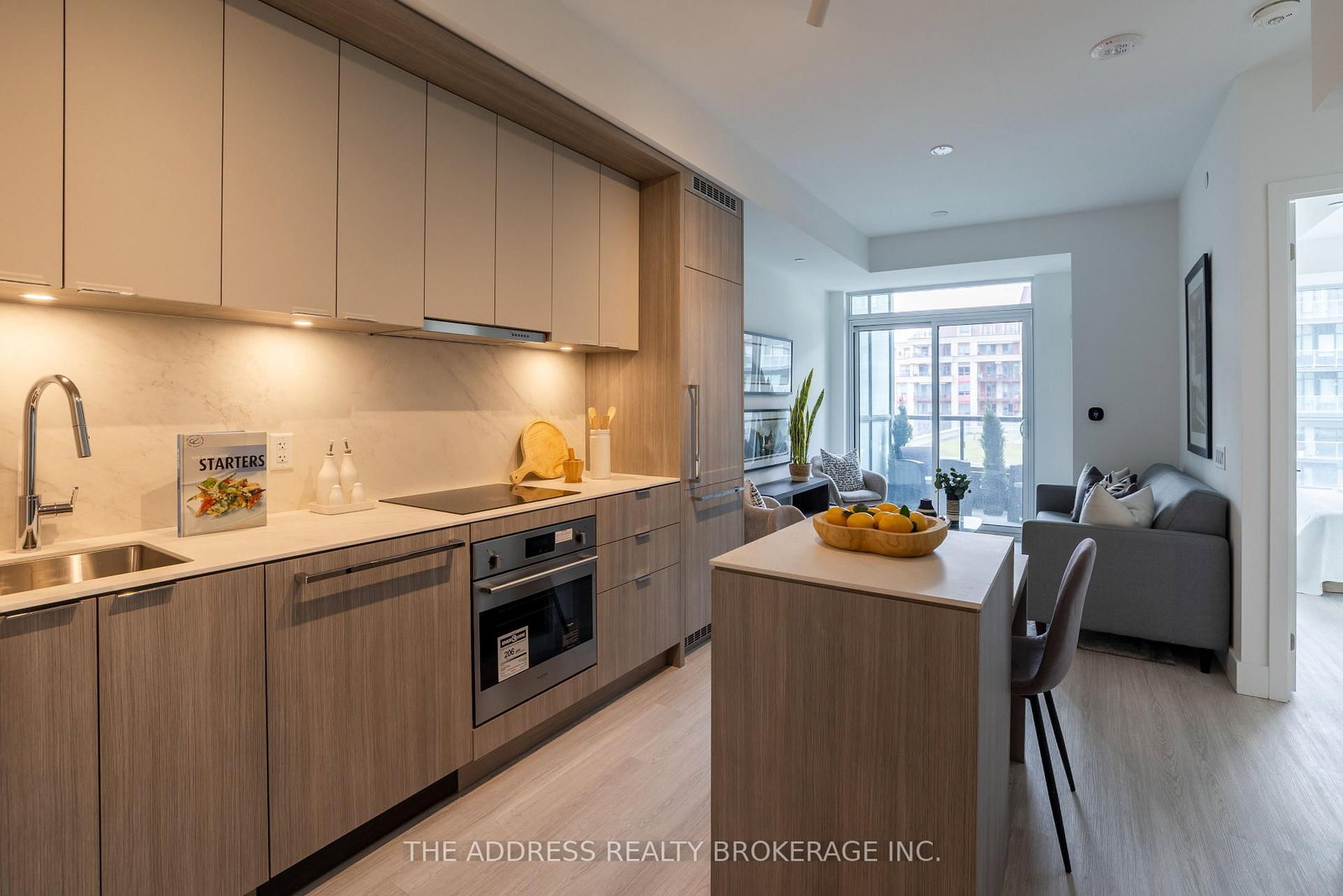 6 Greenbriar Road, Unit 507 - Photo 3