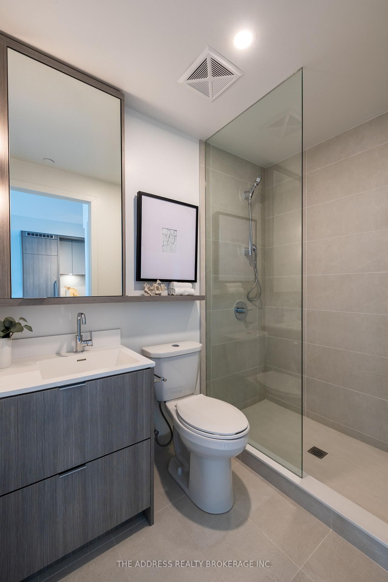 6 Greenbriar Road, Unit 507 - Photo 7