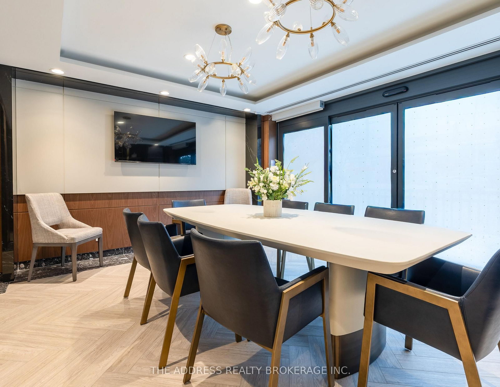6 Greenbriar Road, Unit 1104 - Photo 17