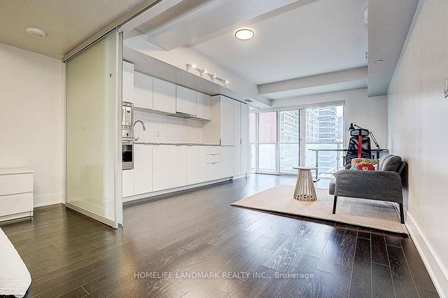 1116 - 955 BAY Street