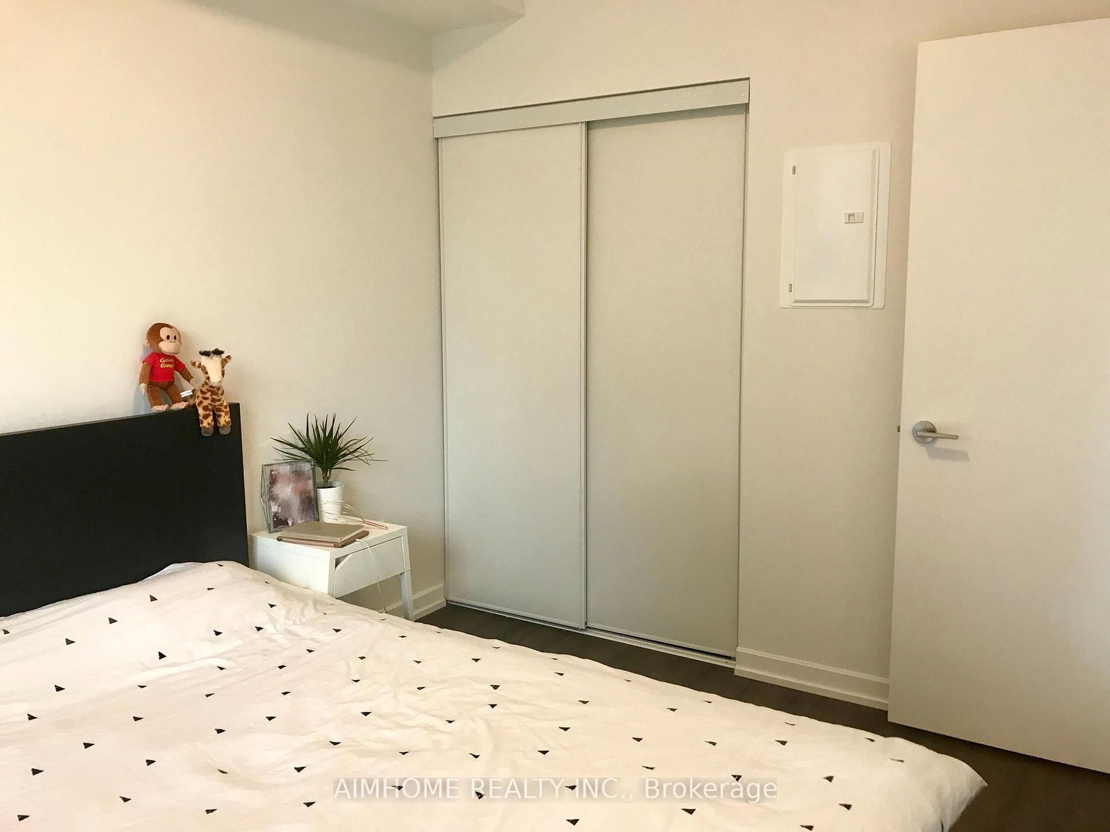 52 Forest Manor Road, Unit 506 - Photo 11