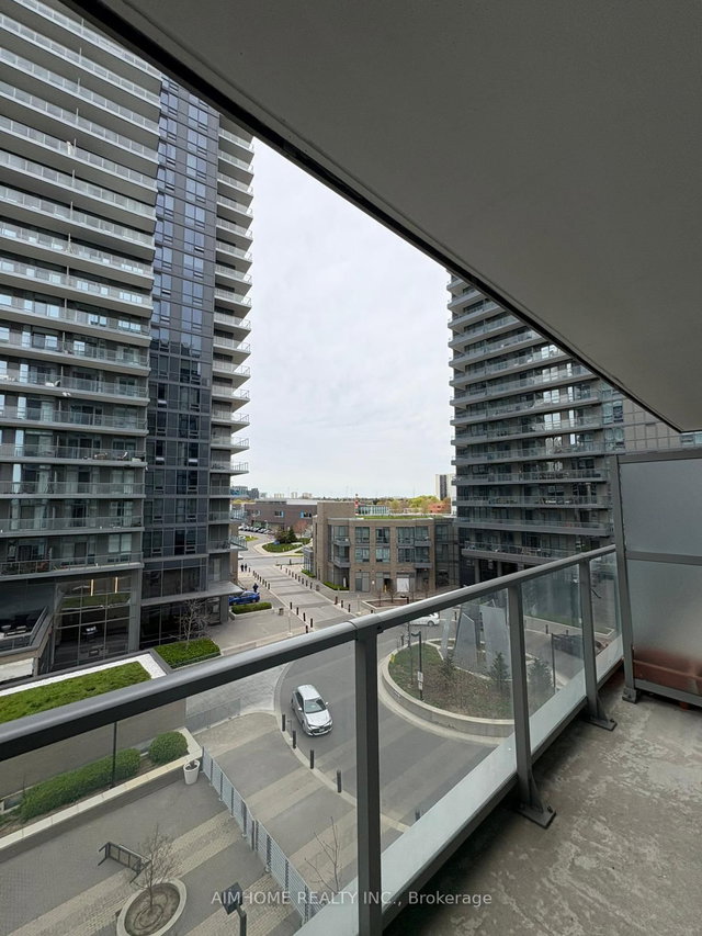506 - 52 Forest Manor Road