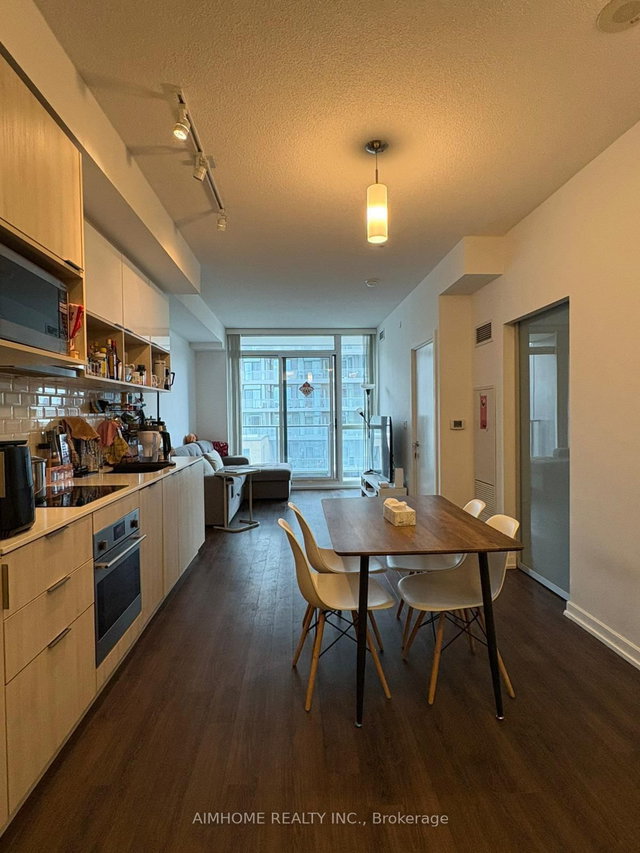 506 - 52 Forest Manor Road