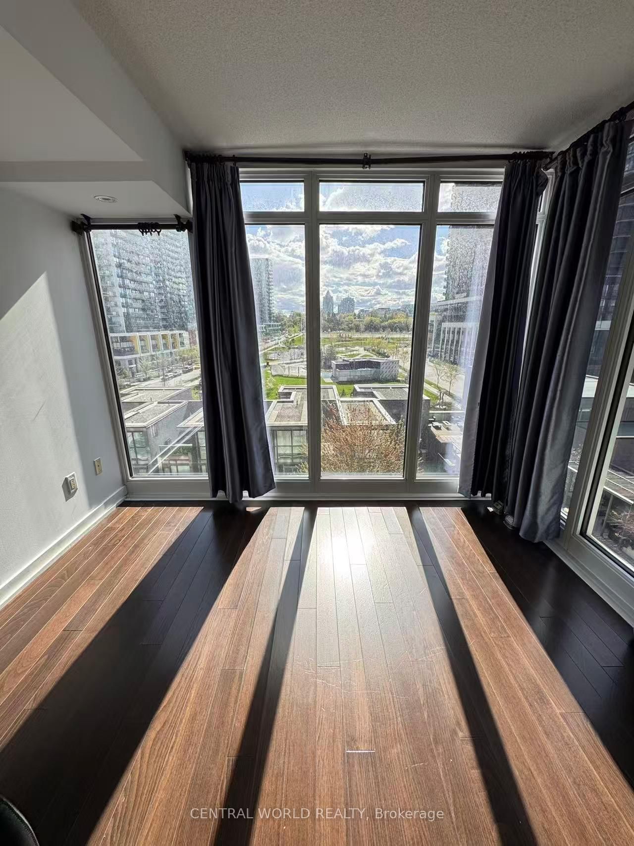121 Mcmahon Drive, Unit 815 - Photo 5