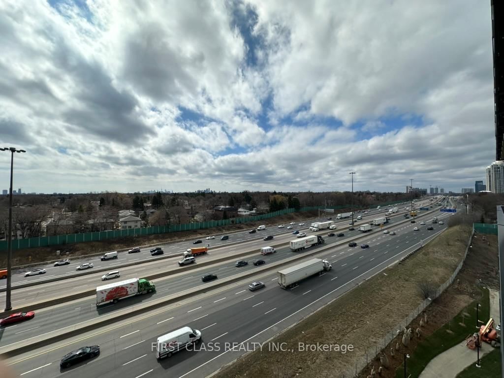 27 Mcmahon Drive, Unit 1003 - Photo 20