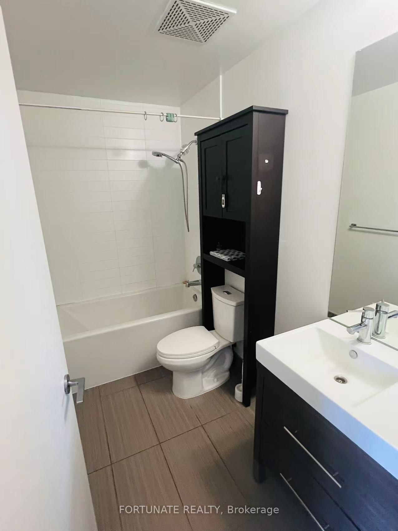 70 Forest Manor Road, Unit 305 - Photo 10