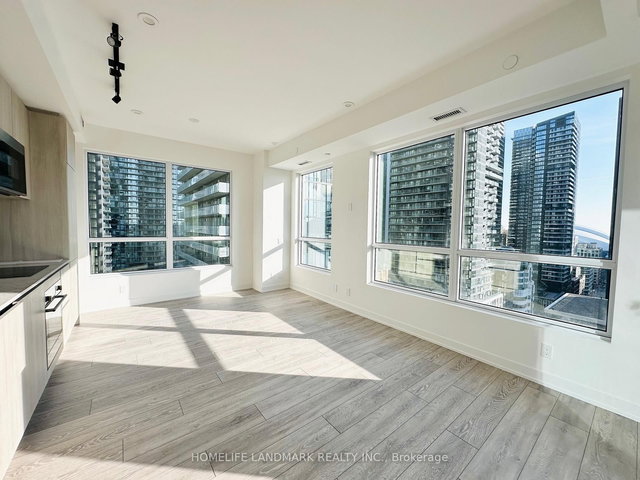 2106 - 108 Peter Street