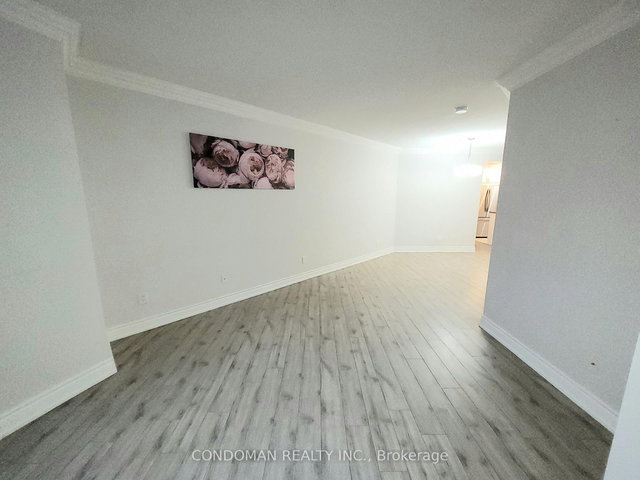 622 - 15 Northtown Way