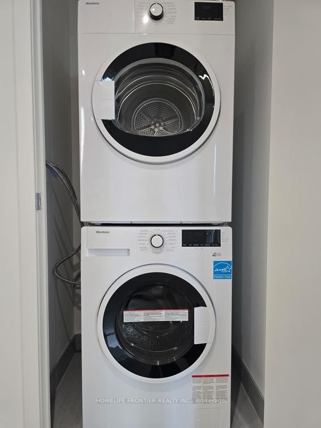 322 Dupont Street, Unit 704 - Photo 10