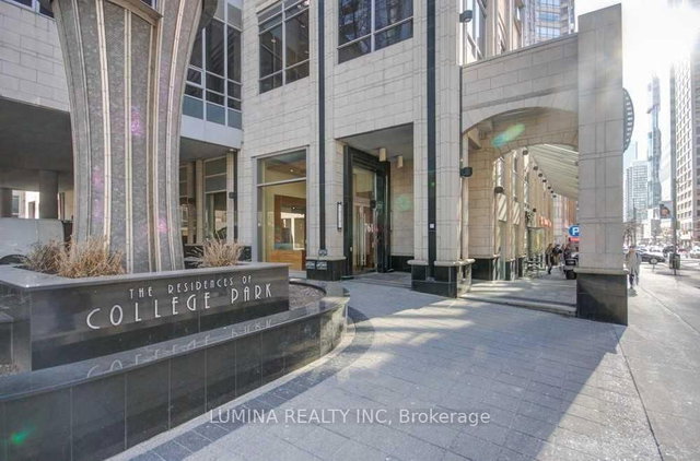 2609 - 761 Bay Street