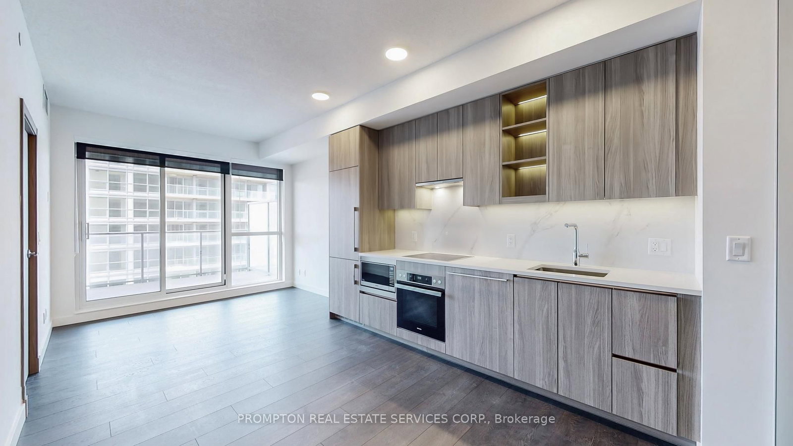 25 McMahon Drive, Unit 1207 - Photo 14