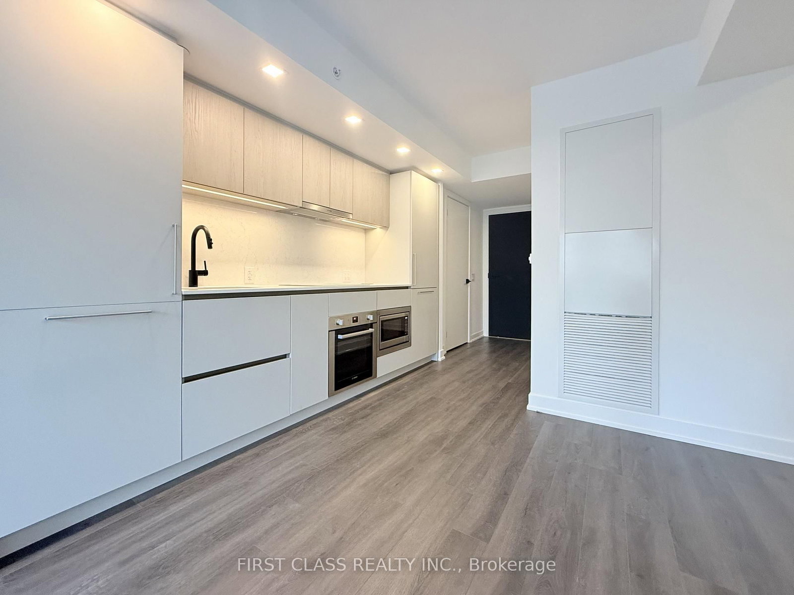 609 Sherbourne Street, Unit 701 - Photo 10