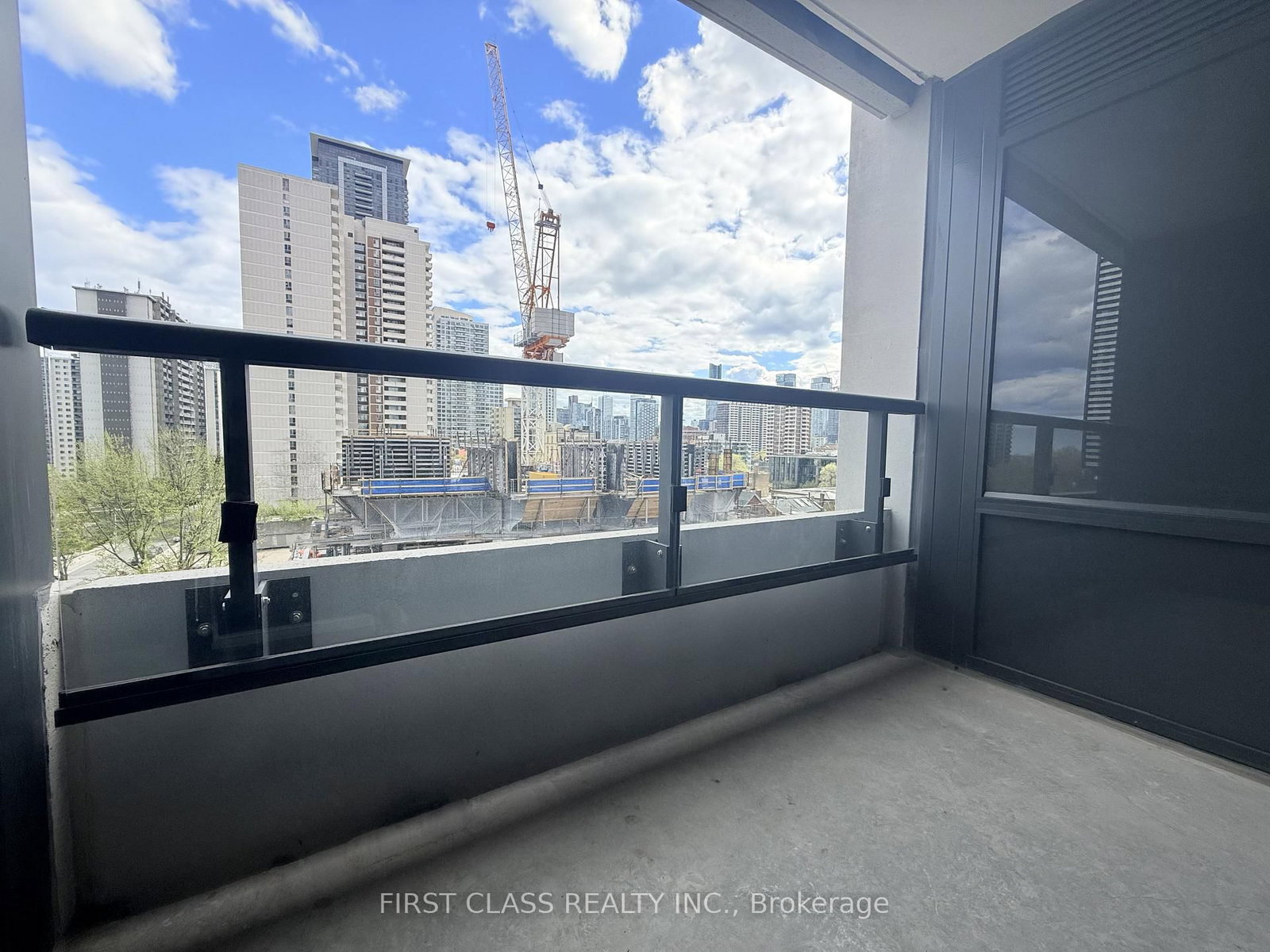 609 Sherbourne Street, Unit 701 - Photo 14