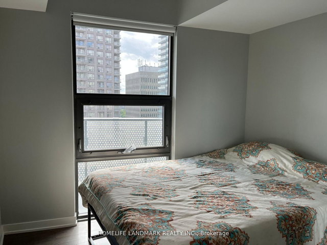 1405 - 11 Wellesley Street W