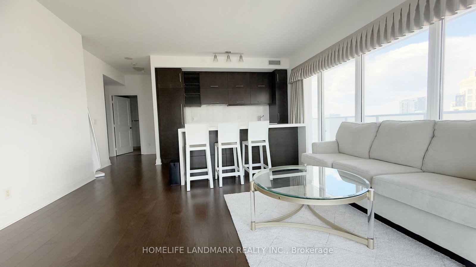 3010-1080 Bay Street, Toronto, ON, photo 4
