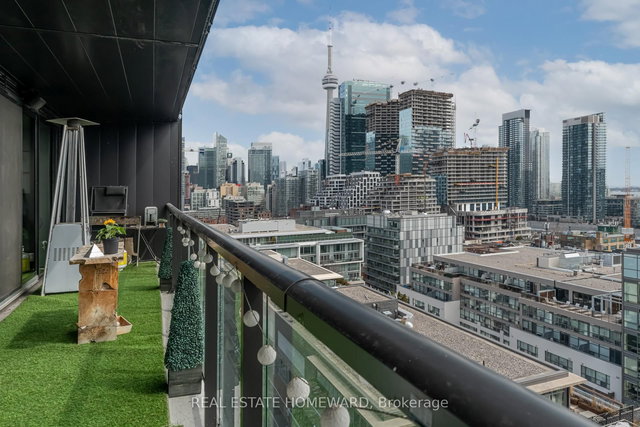 PH1421 - 629 King Street W