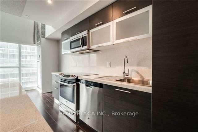 514 - 386 Yonge Street