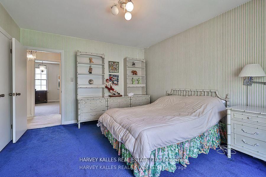 38 Fifeshire Road • Toronto, ON photo 23