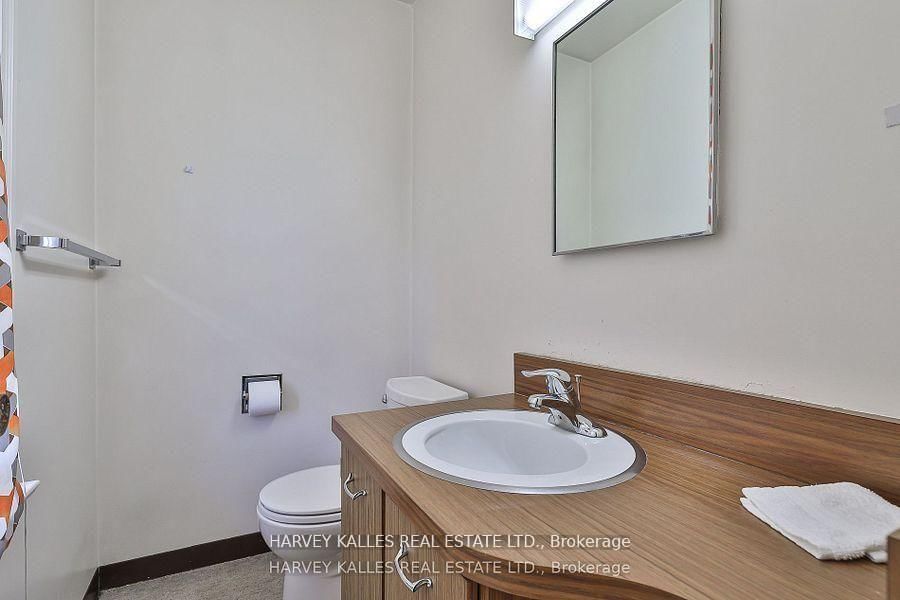 38 Fifeshire Road • Toronto, ON photo 26