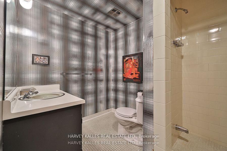 38 Fifeshire Road • Toronto, ON photo 29