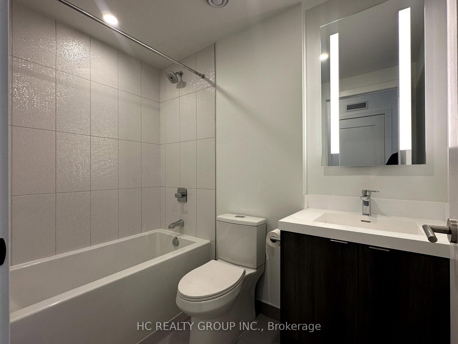 30 Inn On The Park Drive, Unit 215 - Photo 13