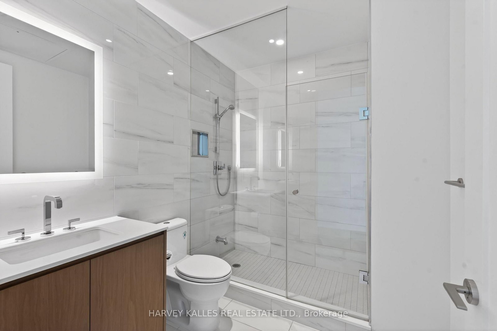 118 Merchants Wharf, Unit 910 - Photo 20