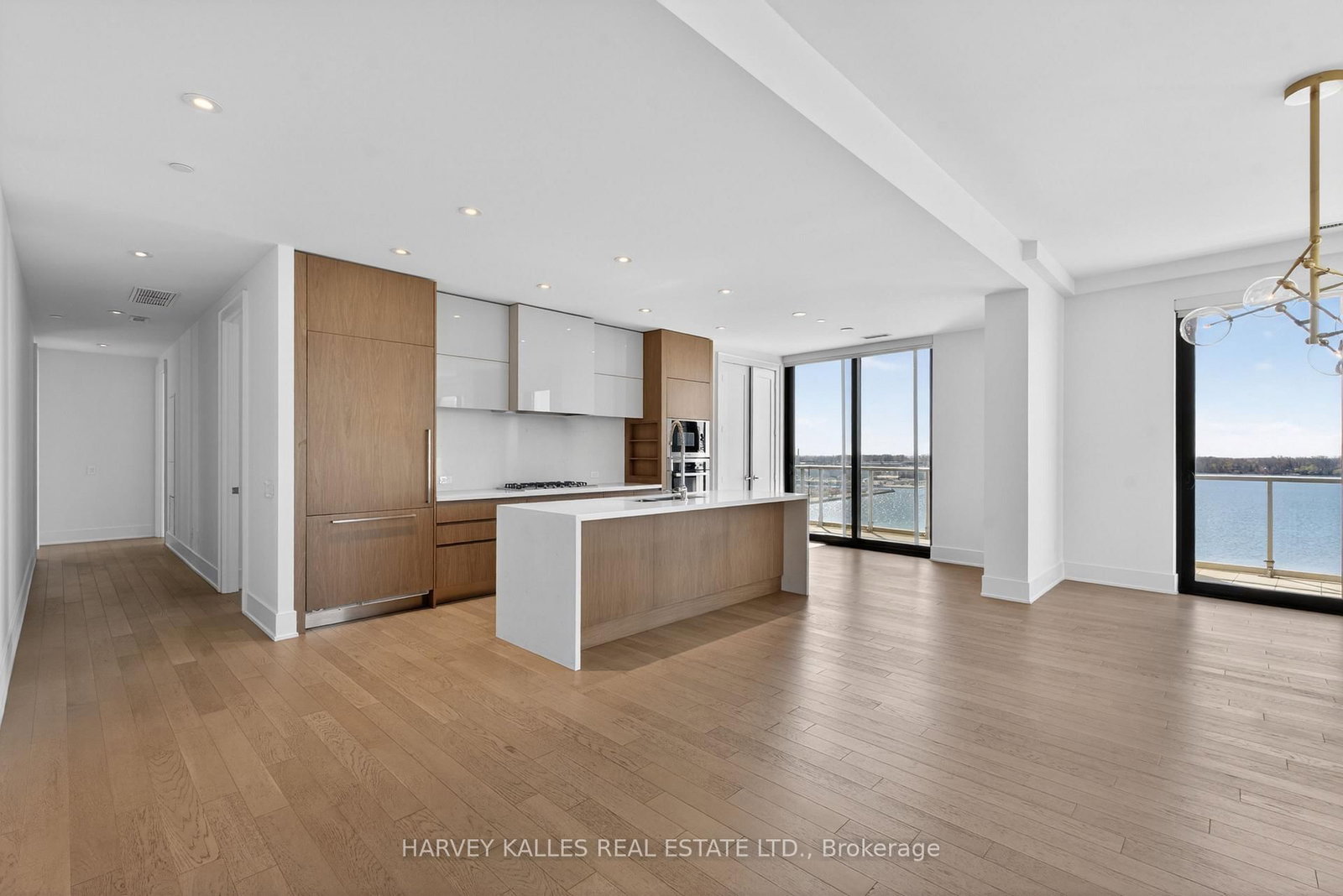 118 Merchants Wharf, Unit 910 - Photo 4