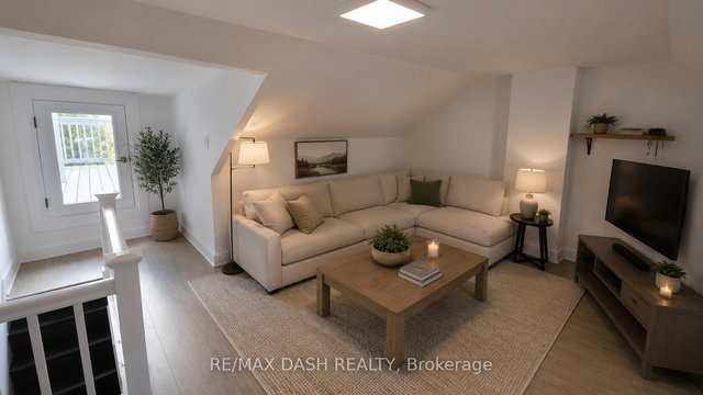 Upper - 13 Hocken Avenue