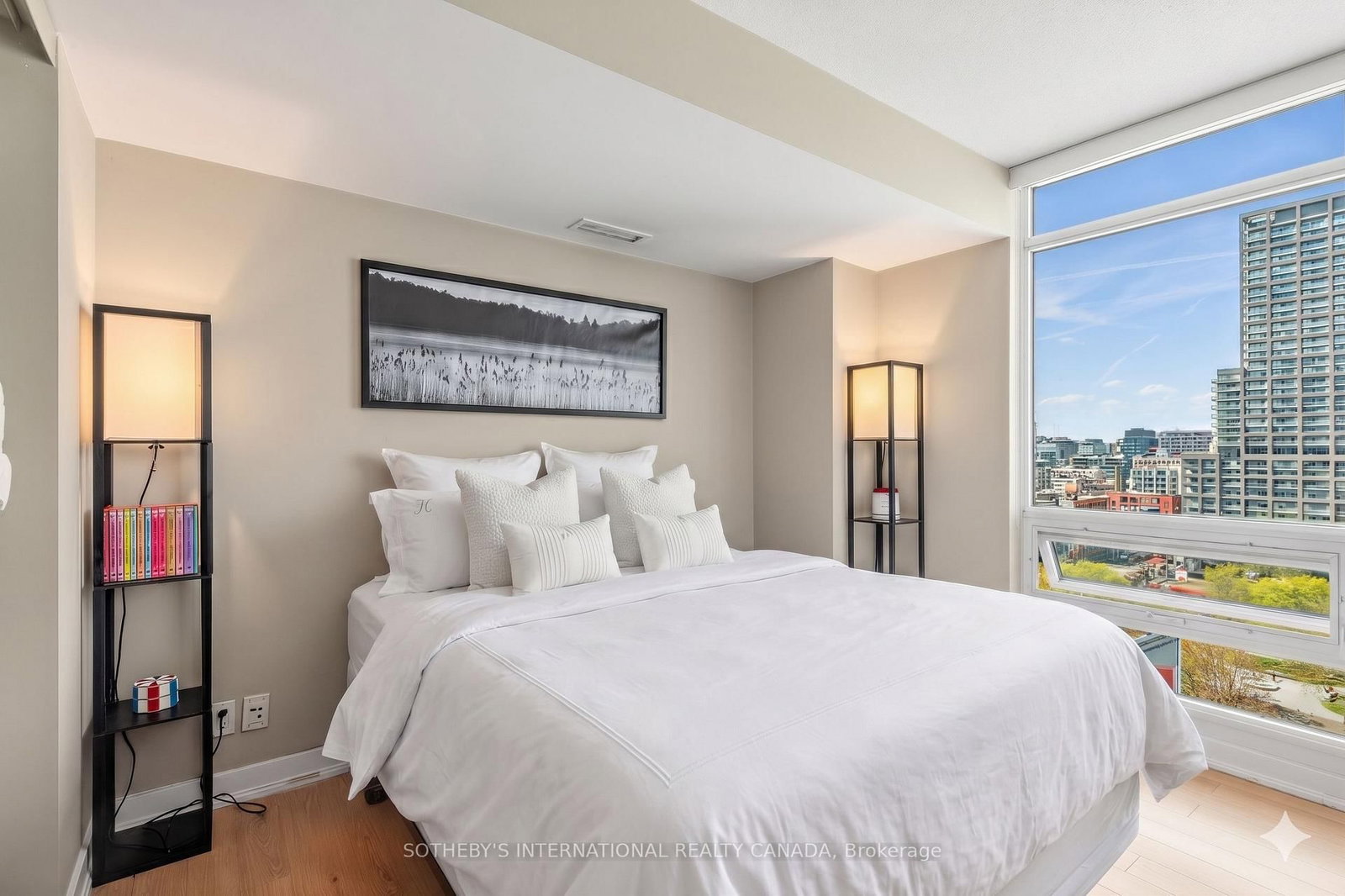 381 Front Street W, Unit 2102 - Photo 12