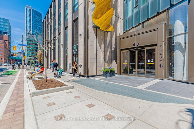 1710 - 60 Shuter Street
